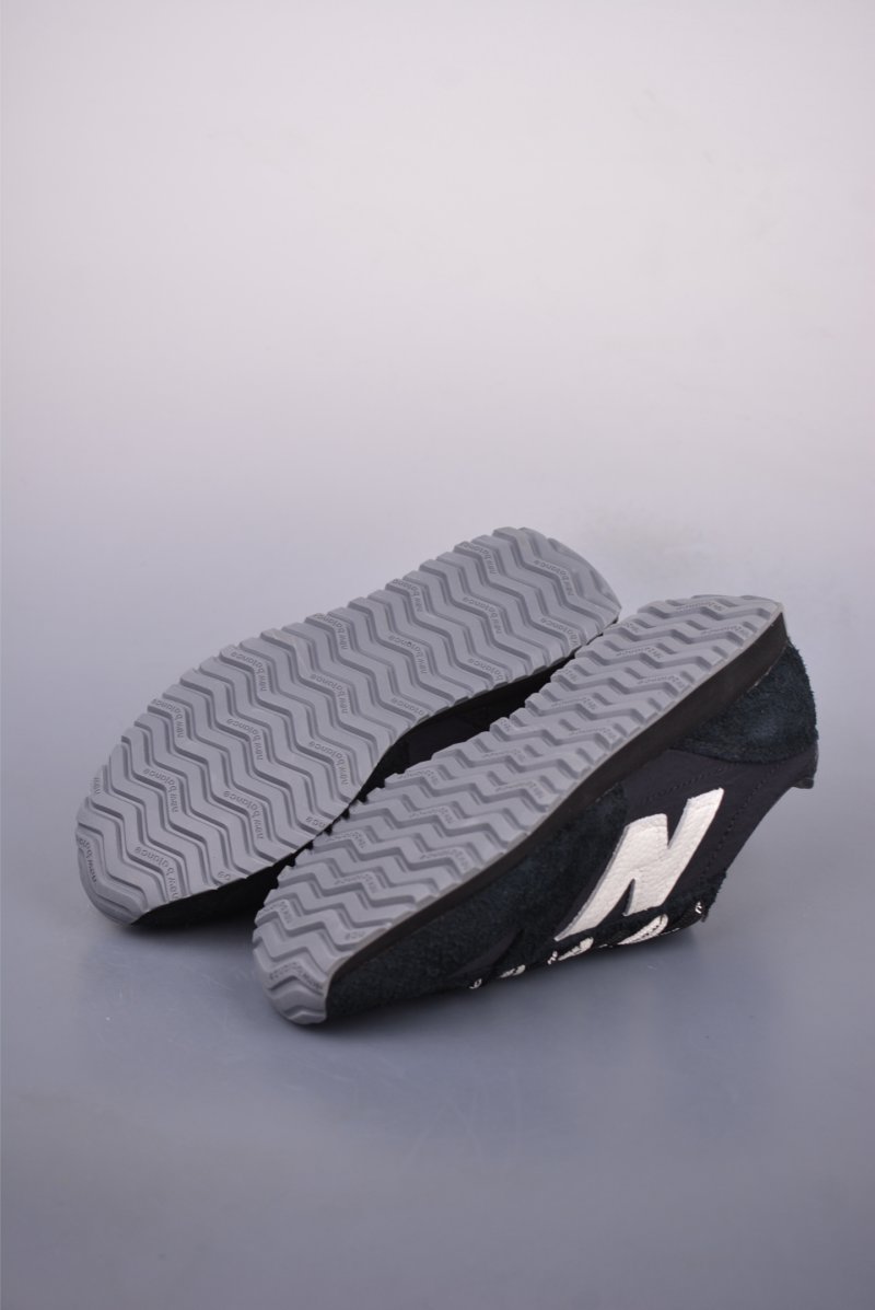 New Balance 471 view