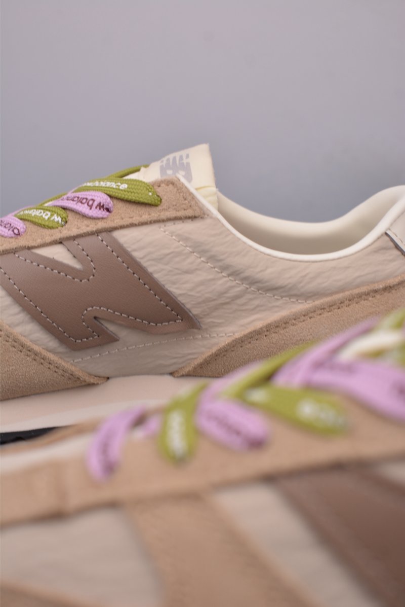 New Balance 471 view