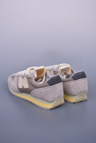 New Balance 471 view 2