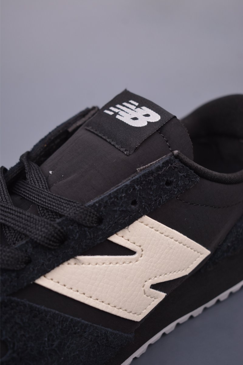 New Balance 471 view