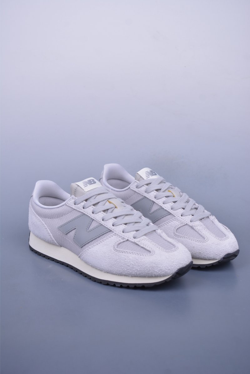 New Balance 471
