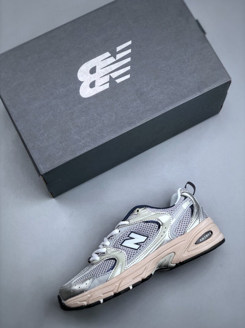 New Balance 530 view