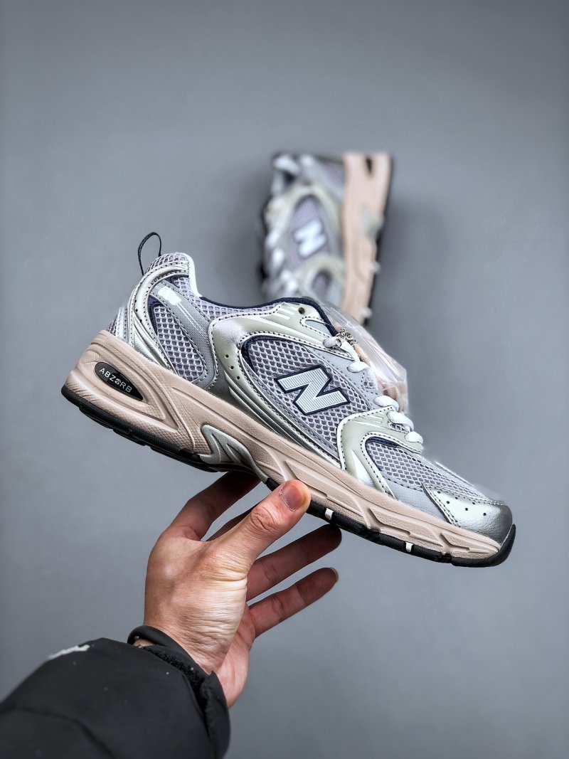 New Balance 530 view