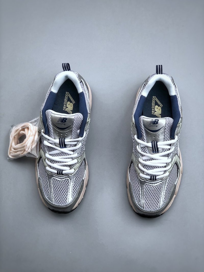 New Balance 530 view