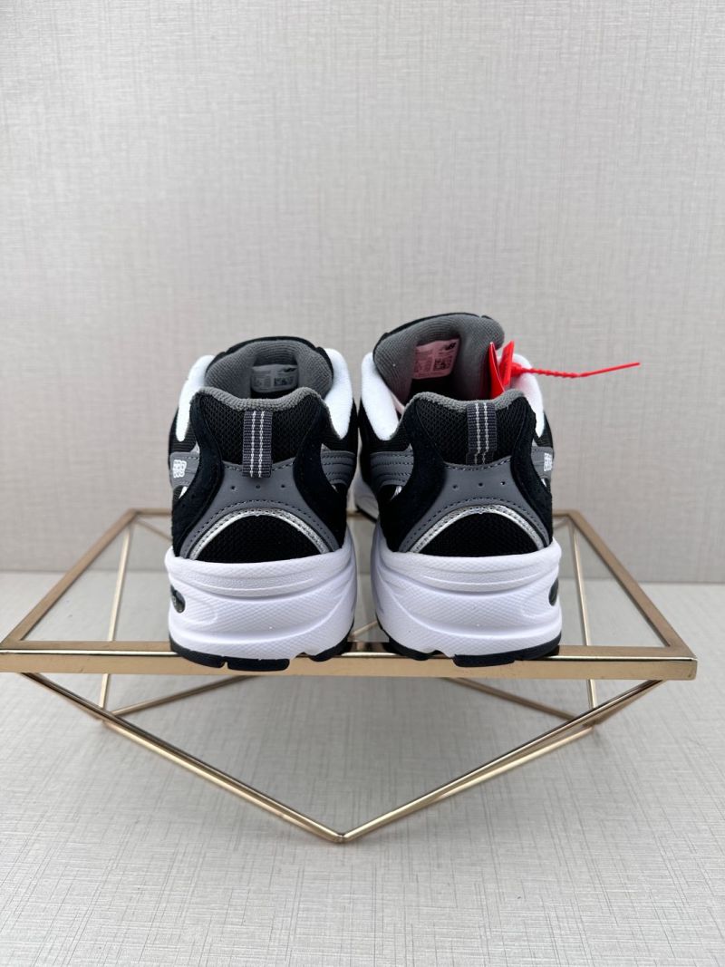New Balance 530 view