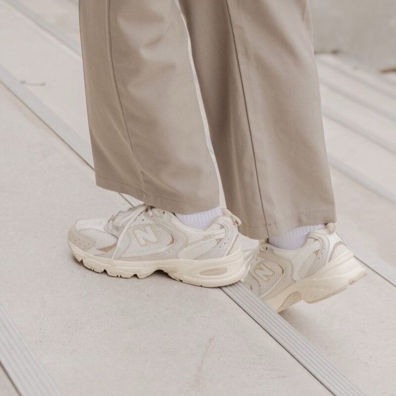 New Balance 530 view