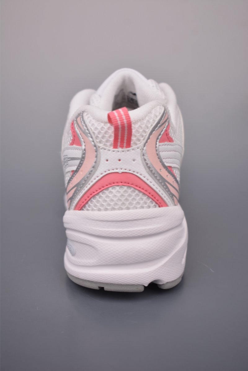 New Balance 530 'Red' view