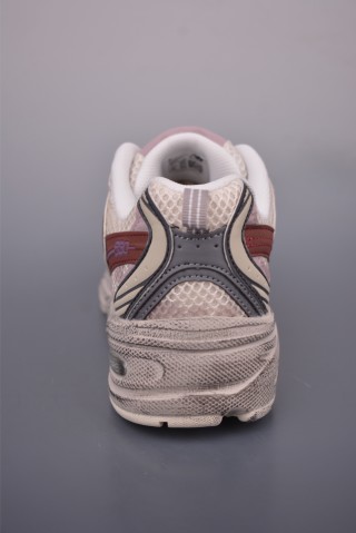 New Balance 530 'Red' view 4