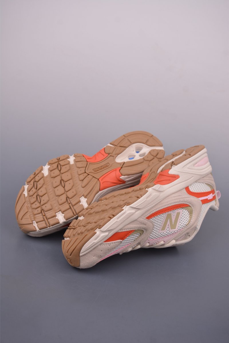 New Balance 530 'Red' view