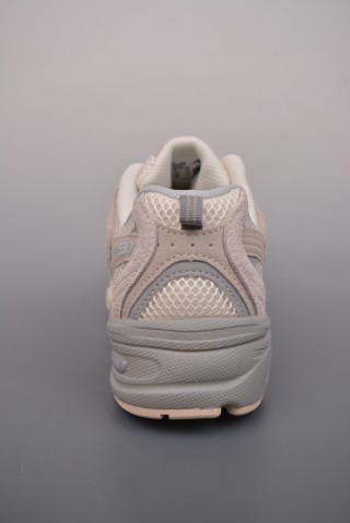 New Balance 530 'Red' view 4