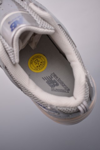 New Balance 530 'Red' view 9