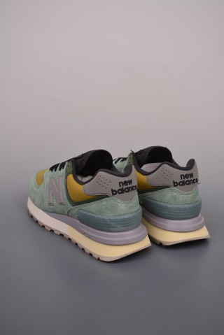 New Balance 574 view 2