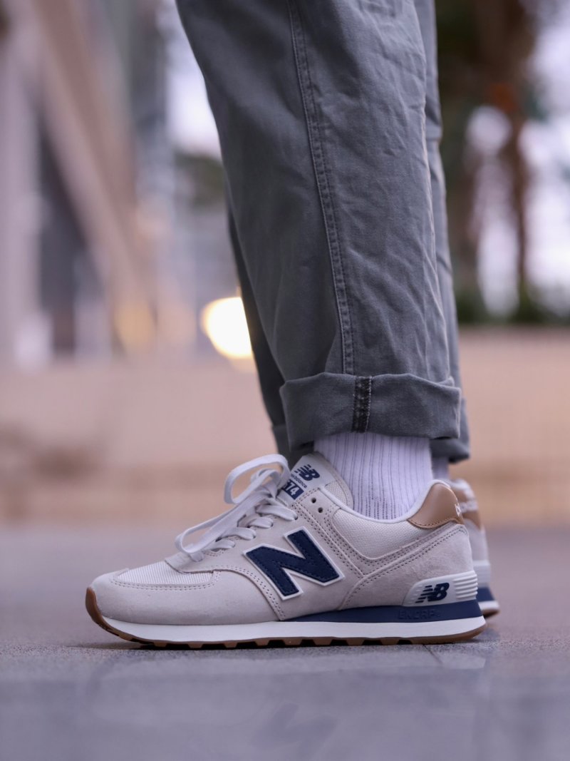 New Balance U574