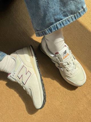 New Balance U574 view 5