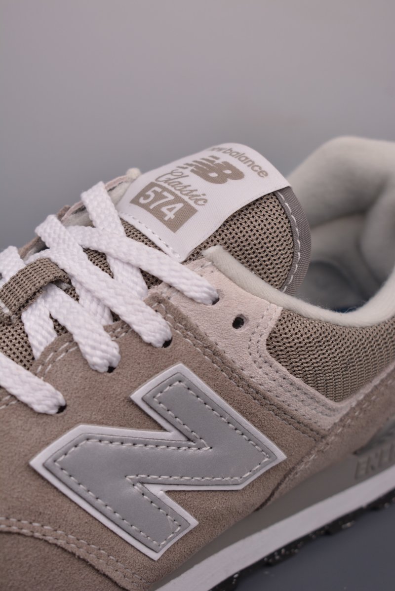 New Balance U574 view