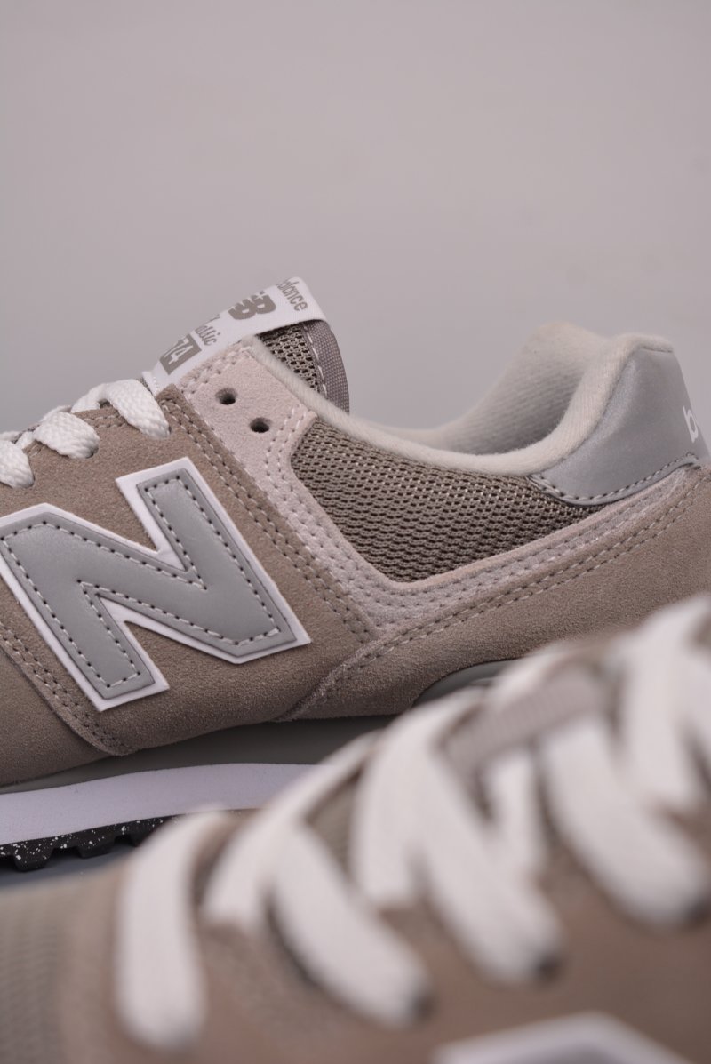 New Balance U574 view