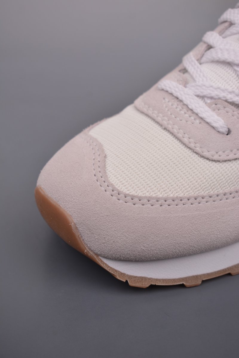 New Balance U574 view