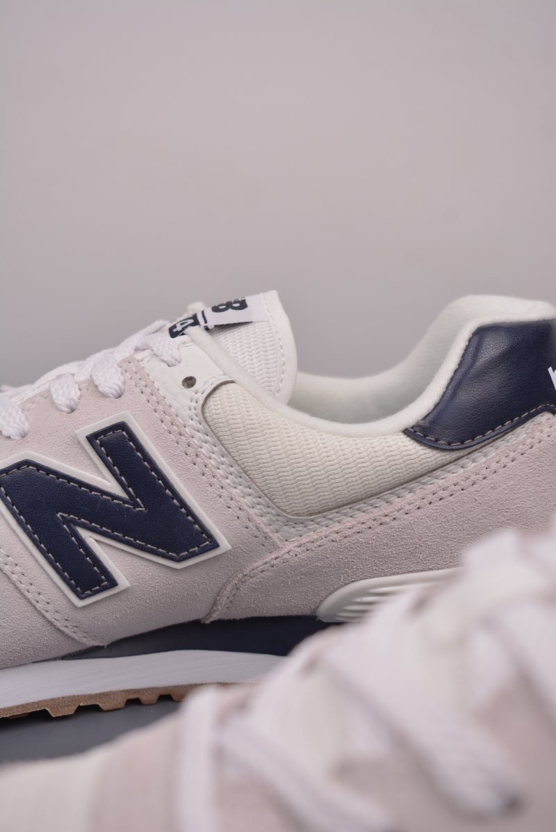 New Balance U574 view