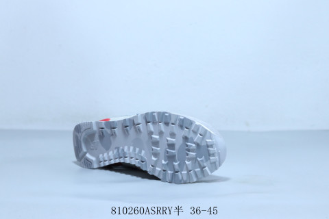 New Balance U574 view 4