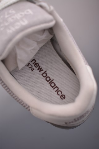 New Balance U574 view 9