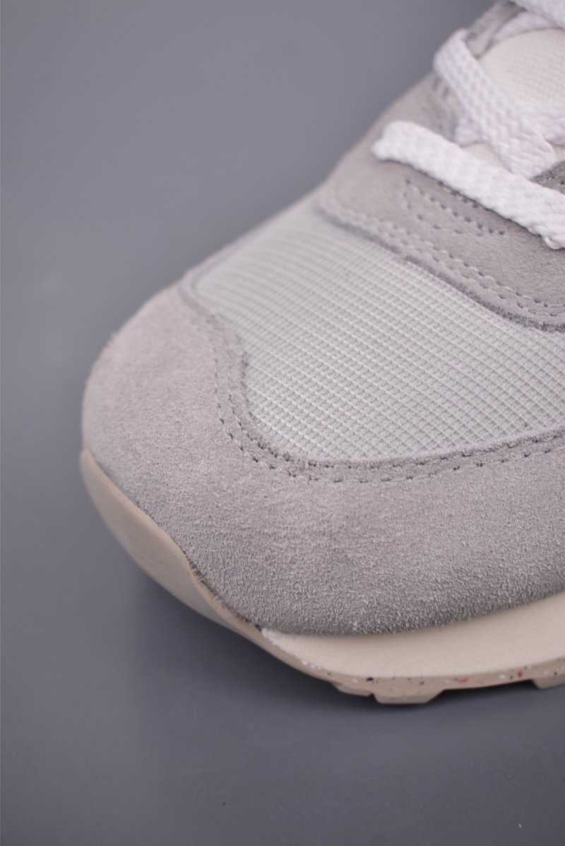 New Balance U574 view
