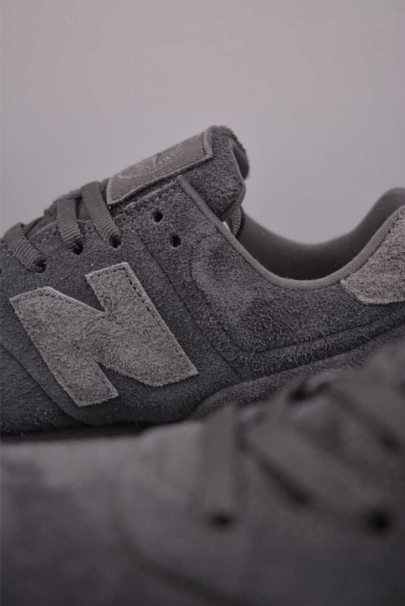 New Balance U574 view