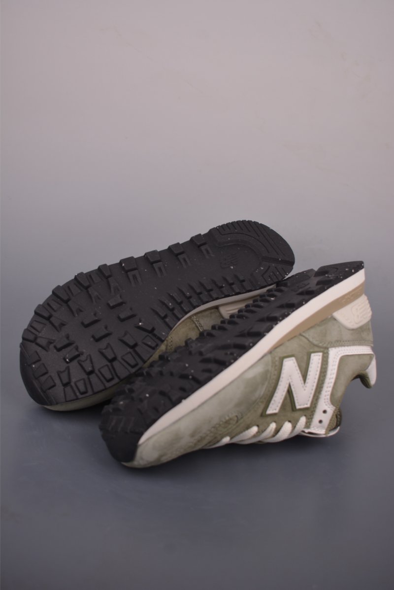 New Balance U574 view