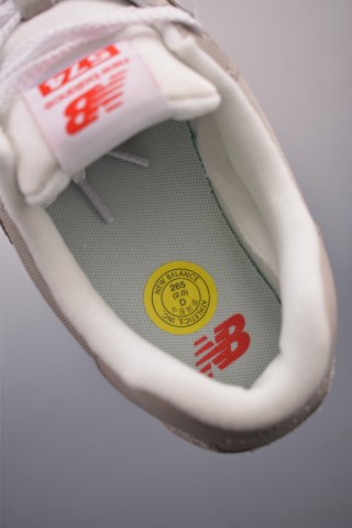New Balance U574 view 9