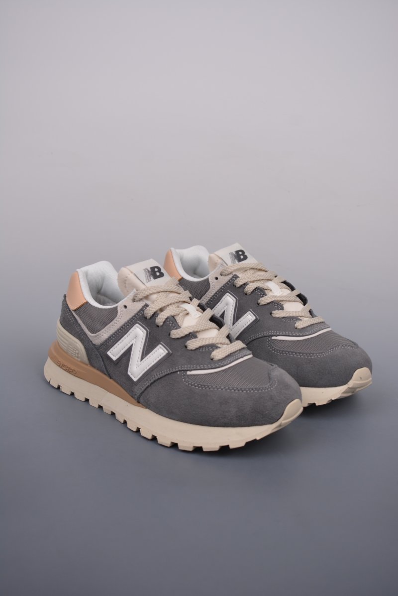 New Balance U574