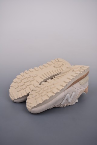 New Balance U574 view 3