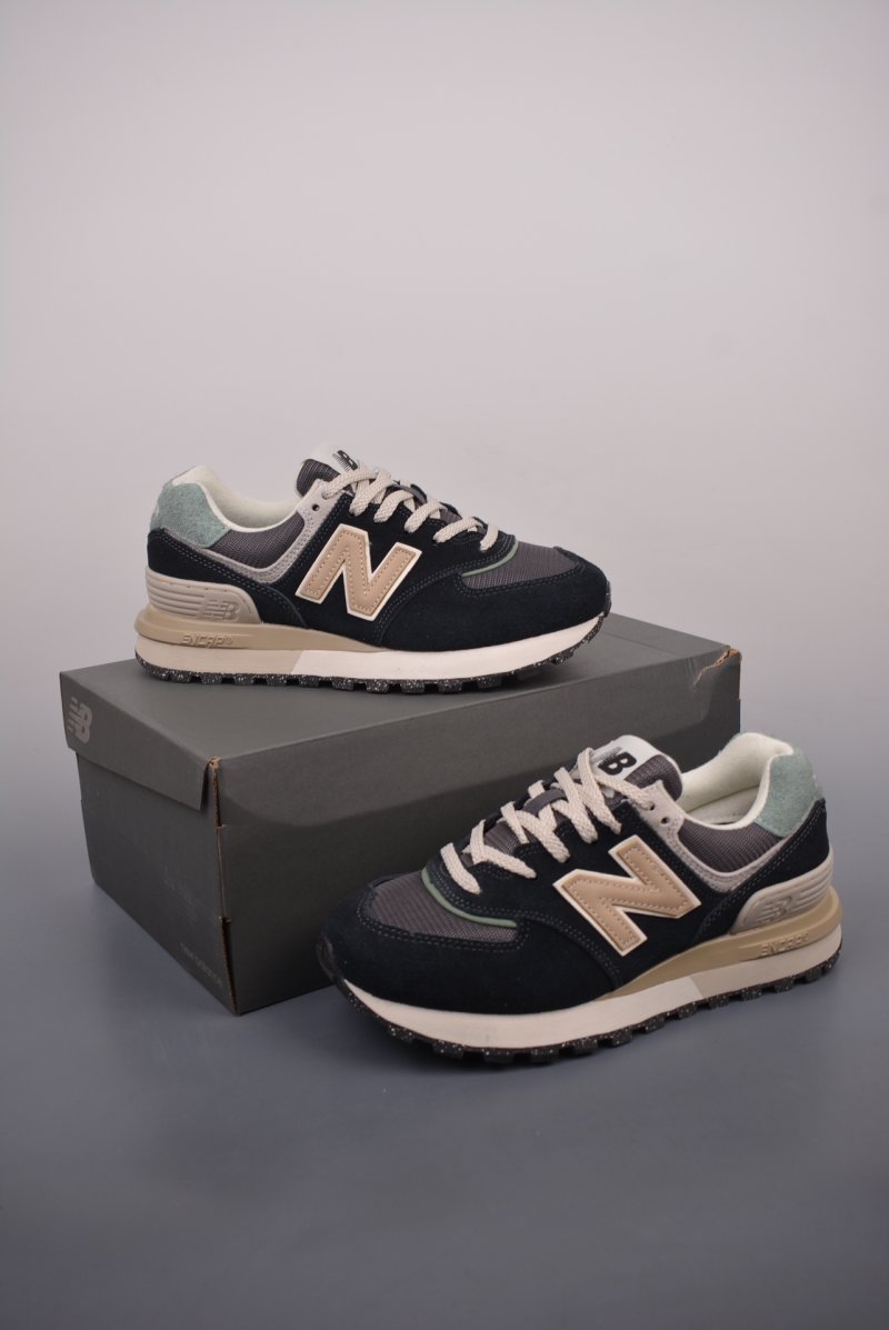 New Balance U574 view