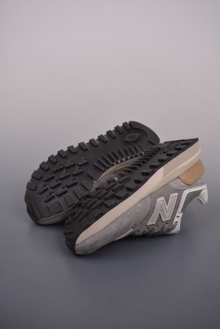 New Balance U574 view 3