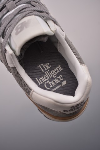 New Balance U574 view 9