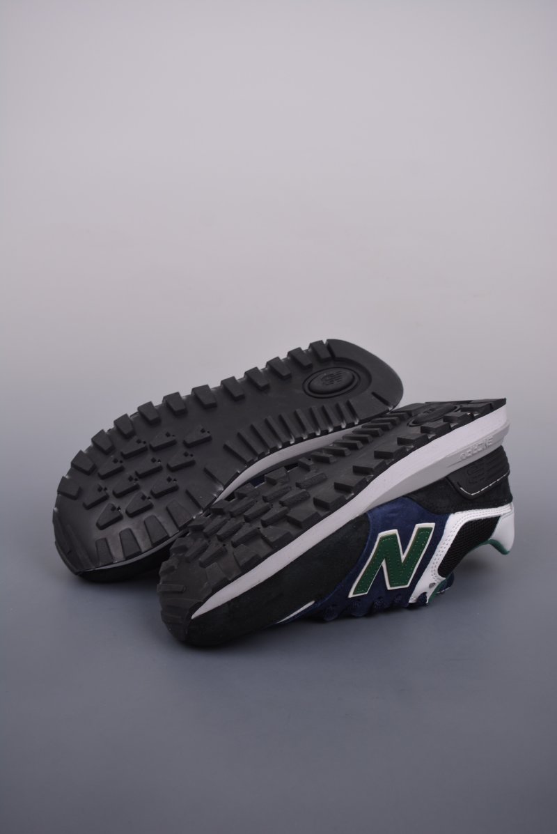 New Balance U574 view