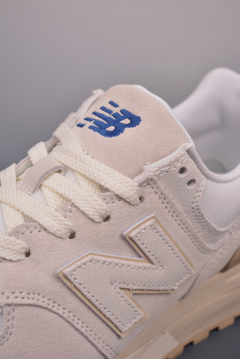 New Balance U574 view