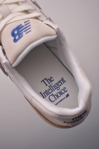 New Balance U574 view 9