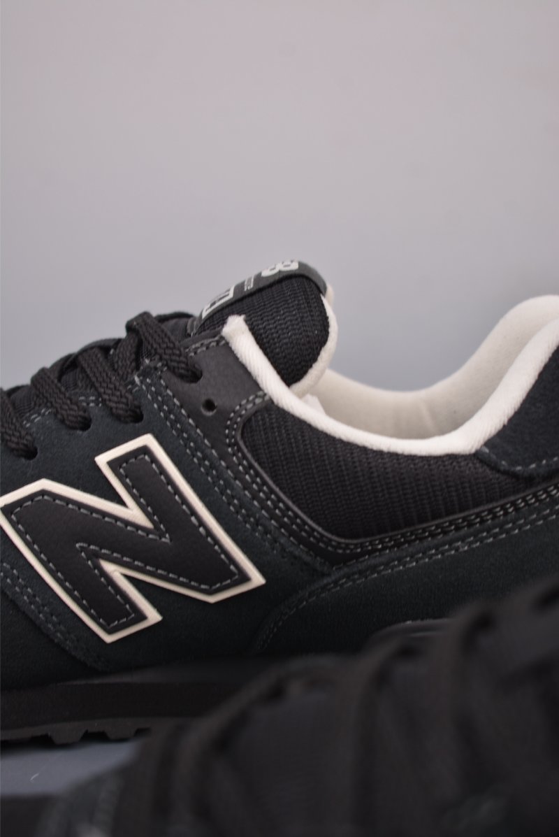 New Balance U574 view