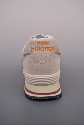 New Balance U574 view 4