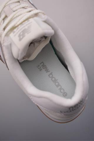 New Balance U574 view 9