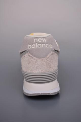 New Balance U574 view 4