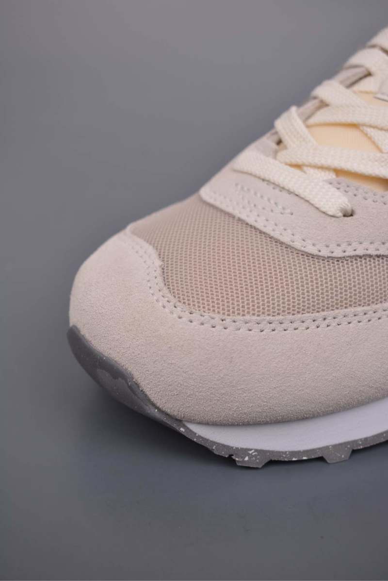 New Balance U574 view