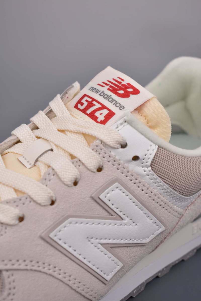 New Balance U574 view