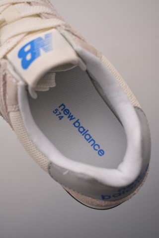 New Balance U574 view 9