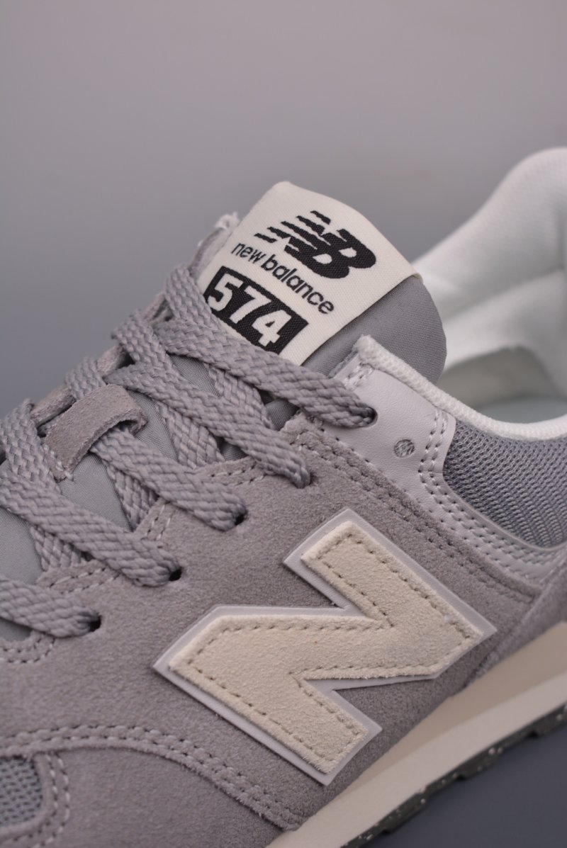 New Balance U574 view