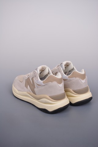 New Balance NB5740 80s N Logo view 11