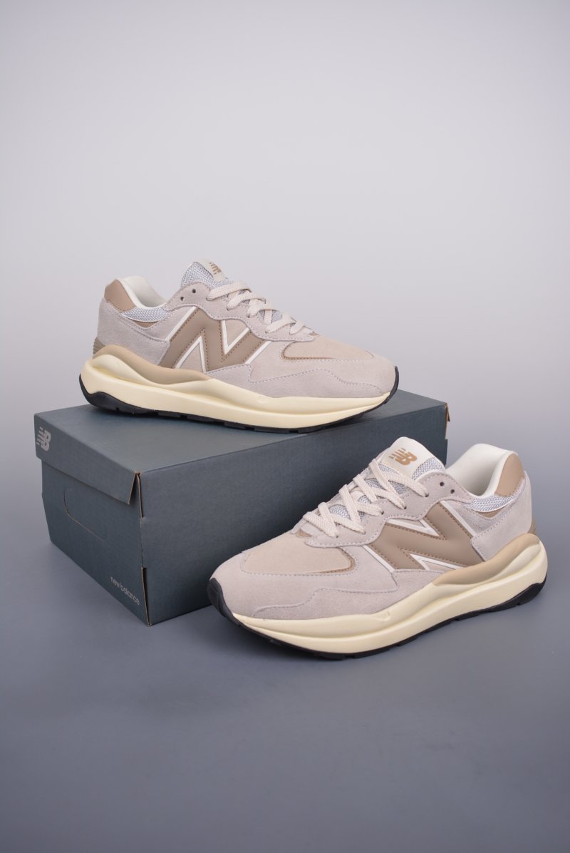 New Balance NB5740 80s N Logo view