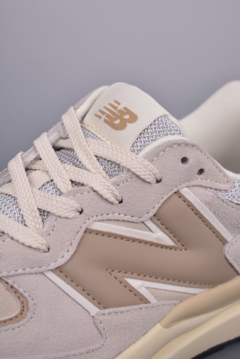 New Balance NB5740 80s N Logo view