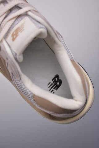 New Balance NB5740 80s N Logo view 18