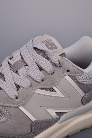 New Balance NB5740 80s N Logo view 7