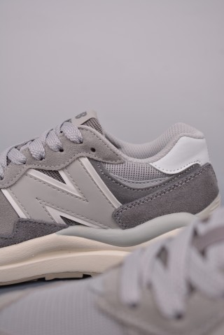 New Balance NB5740 80s N Logo view 8